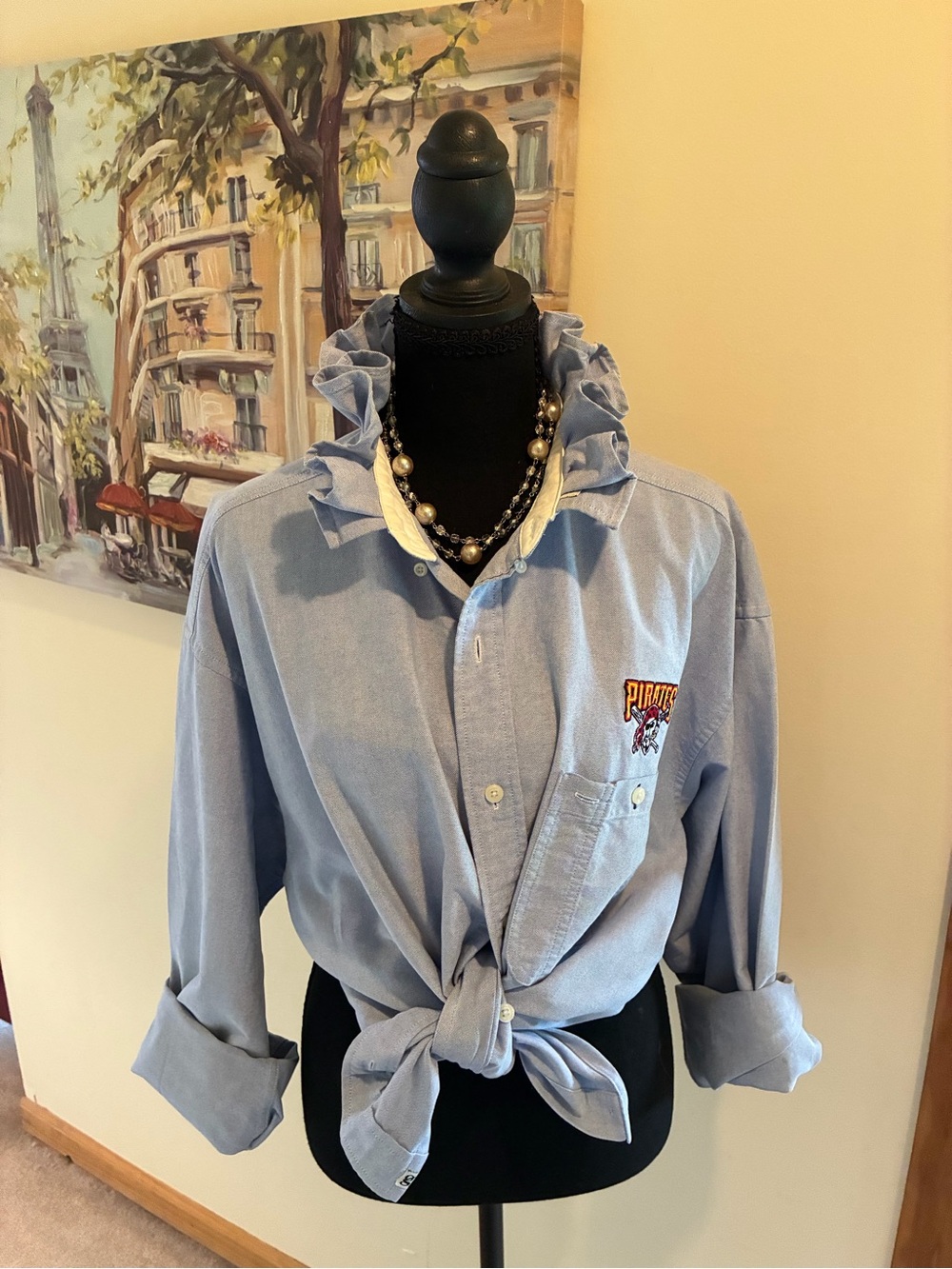 Ruffle collar Button-Down Shirt with Pirates Logo